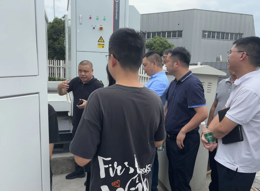 【协会动态】协会组织储能企业参观成都首个10MW/h用户侧储能10kV并网投运项目
